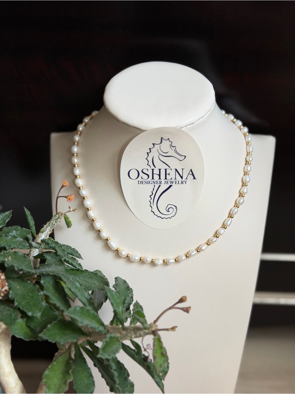 Oshena Golden Pearl Necklace : White Pearls with Gold Accents